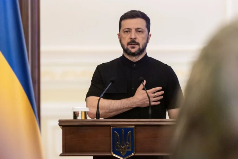 Zelenskyy in London: Key Meeting with UK Prime Minister Amid Intense Diplomatic Push